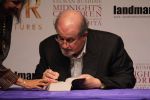Salman Rushdie at Midnight Childrens Press Conference in NCPA, Mumbai on 29th Jan 2013 (4).jpg
